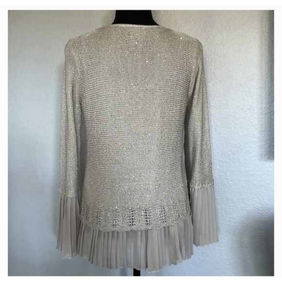 Sioni Women’s Large Sequin Layered Pleat Trim Pullover Sweater Twee Pop Beige - Picture 3 of 12